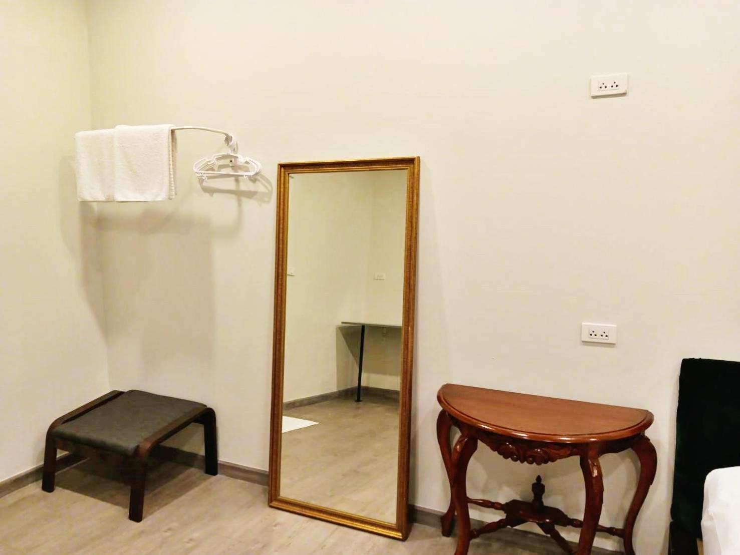 Hidden Dragon V Yaowarat Road Apartment กรุงเทพมหานคร ภายนอก รูปภาพ